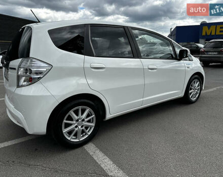 Белый Хонда Джаз, объемом двигателя 1.3 л и пробегом 110 тыс. км за 11300 $, фото 2 на Automoto.ua