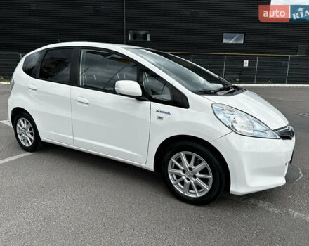 Белый Хонда Джаз, объемом двигателя 1.3 л и пробегом 110 тыс. км за 11300 $, фото 1 на Automoto.ua