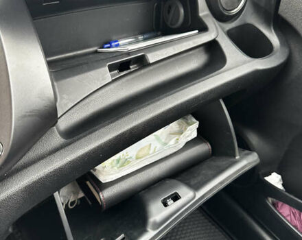 Белый Хонда Джаз, объемом двигателя 1.3 л и пробегом 110 тыс. км за 11300 $, фото 16 на Automoto.ua