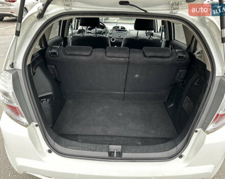 Белый Хонда Джаз, объемом двигателя 1.3 л и пробегом 110 тыс. км за 11300 $, фото 9 на Automoto.ua