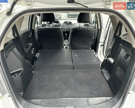 Белый Хонда Джаз, объемом двигателя 1.3 л и пробегом 110 тыс. км за 11300 $, фото 12 на Automoto.ua