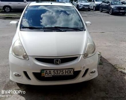 Білий Хонда Джаз, об'ємом двигуна 1.34 л та пробігом 130 тис. км за 5900 $, фото 1 на Automoto.ua