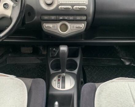 Черный Хонда Джаз, объемом двигателя 1.4 л и пробегом 250 тыс. км за 4999 $, фото 51 на Automoto.ua