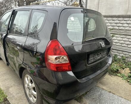 Черный Хонда Джаз, объемом двигателя 1.4 л и пробегом 200 тыс. км за 2600 $, фото 2 на Automoto.ua