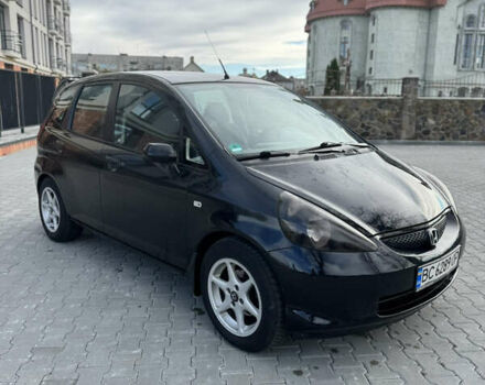 Черный Хонда Джаз, объемом двигателя 1.2 л и пробегом 325 тыс. км за 3600 $, фото 1 на Automoto.ua