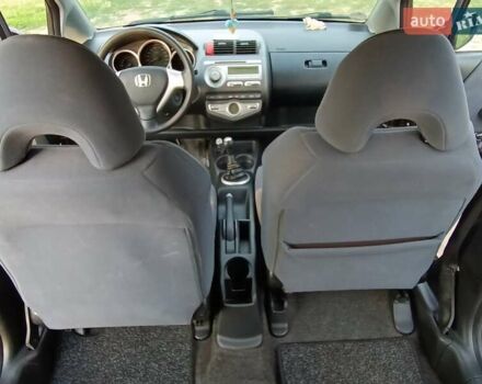 Фиолетовый Хонда Джаз, объемом двигателя 1.34 л и пробегом 264 тыс. км за 4700 $, фото 11 на Automoto.ua