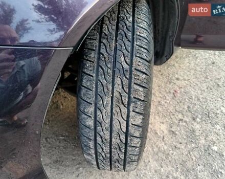 Фиолетовый Хонда Джаз, объемом двигателя 1.34 л и пробегом 264 тыс. км за 4700 $, фото 8 на Automoto.ua