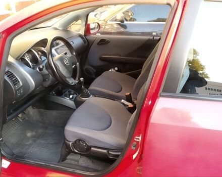 Красный Хонда Джаз, объемом двигателя 1.3 л и пробегом 295 тыс. км за 4555 $, фото 5 на Automoto.ua