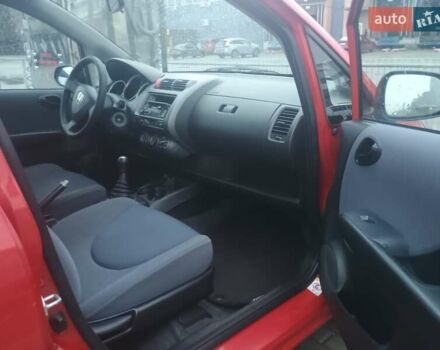 Красный Хонда Джаз, объемом двигателя 0 л и пробегом 204 тыс. км за 6000 $, фото 11 на Automoto.ua