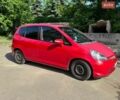 Красный Хонда Джаз, объемом двигателя 1.3 л и пробегом 370 тыс. км за 2800 $, фото 1 на Automoto.ua