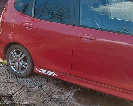 Красный Хонда Джаз, объемом двигателя 1.4 л и пробегом 170 тыс. км за 6000 $, фото 2 на Automoto.ua
