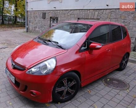 Красный Хонда Джаз, объемом двигателя 1.3 л и пробегом 137 тыс. км за 4700 $, фото 3 на Automoto.ua