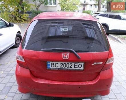 Красный Хонда Джаз, объемом двигателя 1.3 л и пробегом 137 тыс. км за 4700 $, фото 2 на Automoto.ua