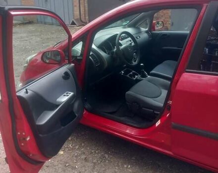 Красный Хонда Джаз, объемом двигателя 1.25 л и пробегом 200 тыс. км за 4000 $, фото 9 на Automoto.ua