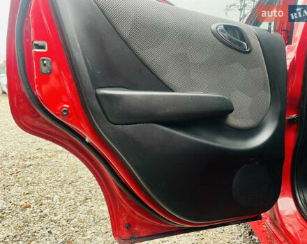 Красный Хонда Джаз, объемом двигателя 1.3 л и пробегом 117 тыс. км за 6500 $, фото 15 на Automoto.ua