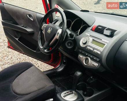 Красный Хонда Джаз, объемом двигателя 1.3 л и пробегом 117 тыс. км за 6500 $, фото 19 на Automoto.ua