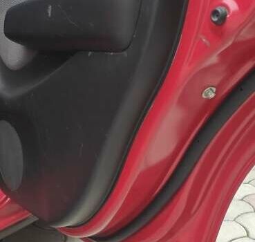 Хонда Джаз 2007 в Никополе на Automoto.ua Красный Хонда Джаз, объемом двигателя 1.34 л и пробегом 128 тыс. км за 5650 $, фото 6 на Automoto.ua