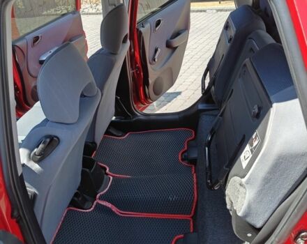 Красный Хонда Джаз, объемом двигателя 1.2 л и пробегом 184 тыс. км за 5000 $, фото 14 на Automoto.ua