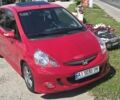 Красный Хонда Джаз, объемом двигателя 1.34 л и пробегом 210 тыс. км за 6200 $, фото 5 на Automoto.ua