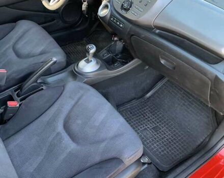 Червоний Хонда Джаз, об'ємом двигуна 1.34 л та пробігом 162 тис. км за 5750 $, фото 13 на Automoto.ua