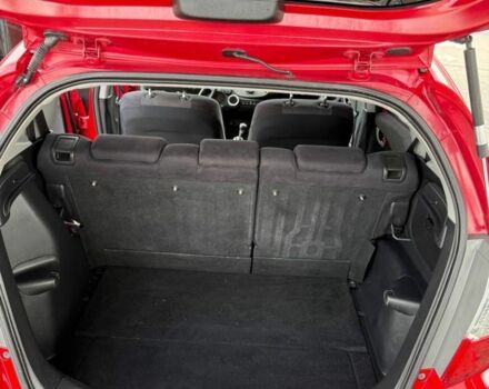 Червоний Хонда Джаз, об'ємом двигуна 0 л та пробігом 208 тис. км за 7777 $, фото 16 на Automoto.ua