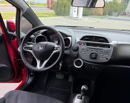 Червоний Хонда Джаз, об'ємом двигуна 0 л та пробігом 208 тис. км за 7777 $, фото 11 на Automoto.ua