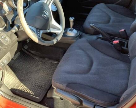 Червоний Хонда Джаз, об'ємом двигуна 1.34 л та пробігом 162 тис. км за 5750 $, фото 7 на Automoto.ua