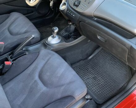 Червоний Хонда Джаз, об'ємом двигуна 1.4 л та пробігом 163 тис. км за 5600 $, фото 7 на Automoto.ua