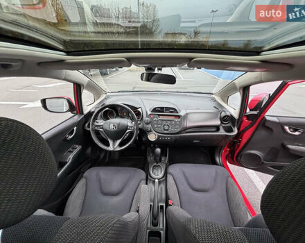 Красный Хонда Джаз, объемом двигателя 1.34 л и пробегом 107 тыс. км за 9500 $, фото 9 на Automoto.ua