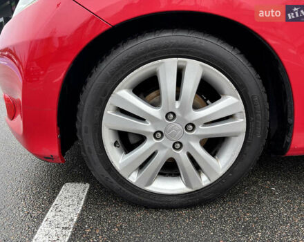 Красный Хонда Джаз, объемом двигателя 1.34 л и пробегом 107 тыс. км за 9500 $, фото 31 на Automoto.ua