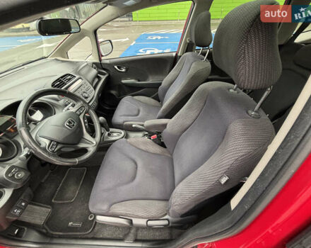Красный Хонда Джаз, объемом двигателя 1.34 л и пробегом 107 тыс. км за 9500 $, фото 11 на Automoto.ua