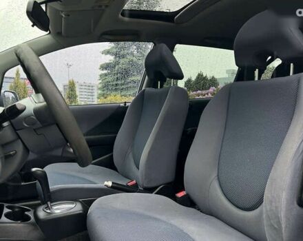 Хонда Джаз, объемом двигателя 1.4 л и пробегом 206 тыс. км за 5600 $, фото 15 на Automoto.ua