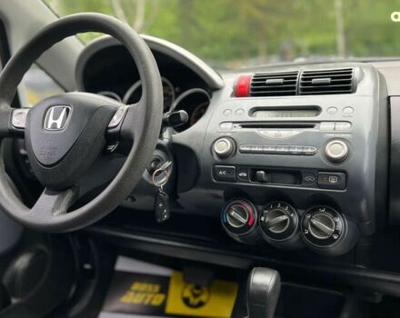 Хонда Джаз, объемом двигателя 1.4 л и пробегом 206 тыс. км за 5600 $, фото 14 на Automoto.ua
