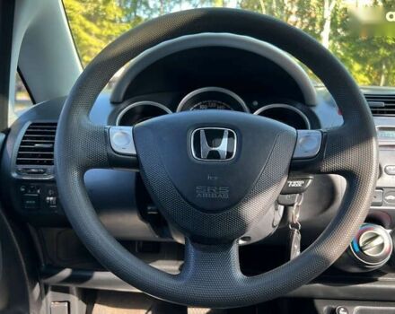 Хонда Джаз, объемом двигателя 1.4 л и пробегом 206 тыс. км за 5100 $, фото 16 на Automoto.ua