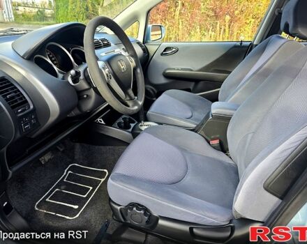 Хонда Джаз, объемом двигателя 1.4 л и пробегом 0 тыс. км за 6600 $, фото 5 на Automoto.ua