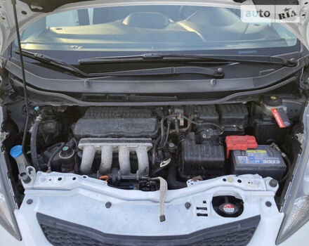 Хонда Джаз, объемом двигателя 1.4 л и пробегом 229 тыс. км за 7350 $, фото 30 на Automoto.ua