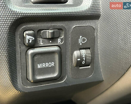 Желтый Хонда Джаз, объемом двигателя 1.4 л и пробегом 230 тыс. км за 4799 $, фото 8 на Automoto.ua