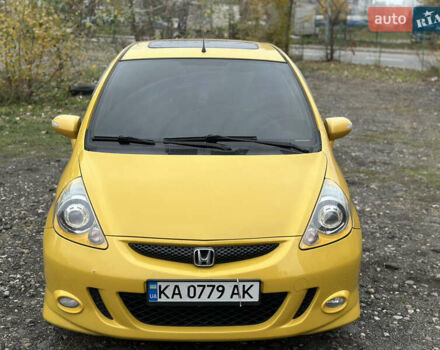Желтый Хонда Джаз, объемом двигателя 1.4 л и пробегом 230 тыс. км за 4799 $, фото 1 на Automoto.ua