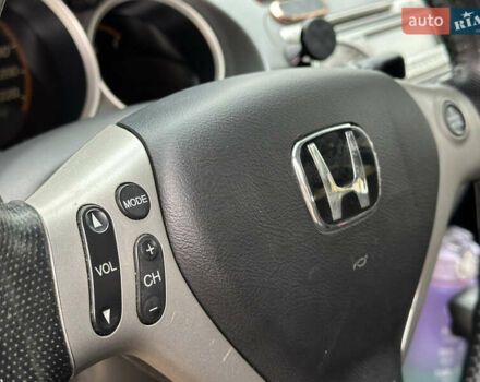 Желтый Хонда Джаз, объемом двигателя 1.4 л и пробегом 230 тыс. км за 4799 $, фото 9 на Automoto.ua