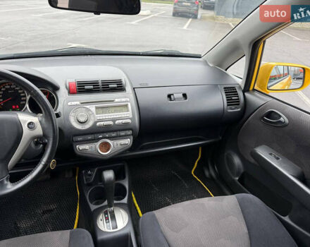 Жовтий Хонда Джаз, об'ємом двигуна 1.4 л та пробігом 137 тис. км за 6450 $, фото 31 на Automoto.ua