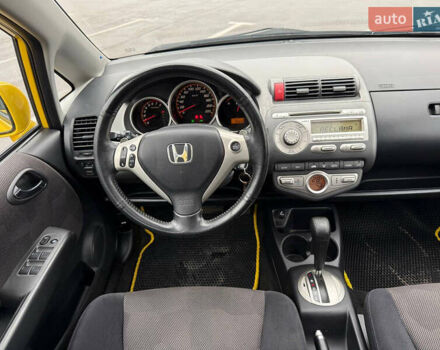 Жовтий Хонда Джаз, об'ємом двигуна 1.4 л та пробігом 137 тис. км за 6450 $, фото 30 на Automoto.ua