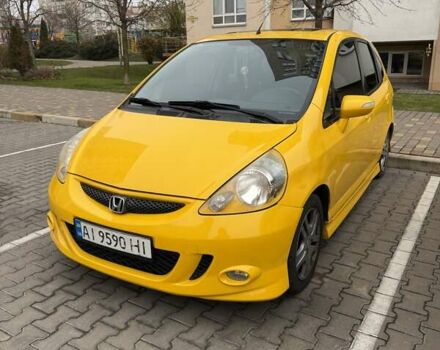 Желтый Хонда Джаз, объемом двигателя 1.34 л и пробегом 202 тыс. км за 6200 $, фото 1 на Automoto.ua