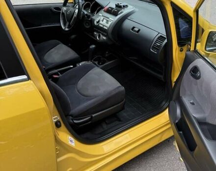 Желтый Хонда Джаз, объемом двигателя 1.4 л и пробегом 105 тыс. км за 6900 $, фото 11 на Automoto.ua