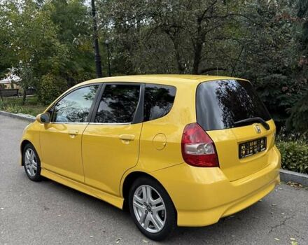 Желтый Хонда Джаз, объемом двигателя 1.4 л и пробегом 105 тыс. км за 6900 $, фото 2 на Automoto.ua