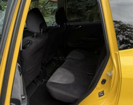 Желтый Хонда Джаз, объемом двигателя 1.4 л и пробегом 105 тыс. км за 6900 $, фото 9 на Automoto.ua