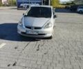 Серый Хонда Джаз, объемом двигателя 1.34 л и пробегом 167 тыс. км за 3900 $, фото 1 на Automoto.ua