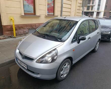 Серый Хонда Джаз, объемом двигателя 1.2 л и пробегом 147 тыс. км за 3800 $, фото 1 на Automoto.ua