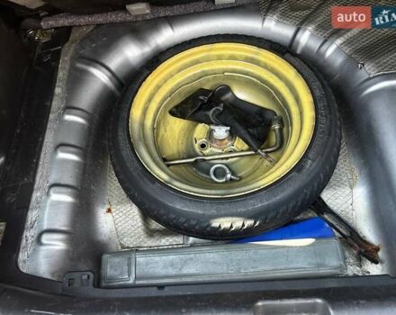 Серый Хонда Джаз, объемом двигателя 1.4 л и пробегом 193 тыс. км за 4290 $, фото 16 на Automoto.ua