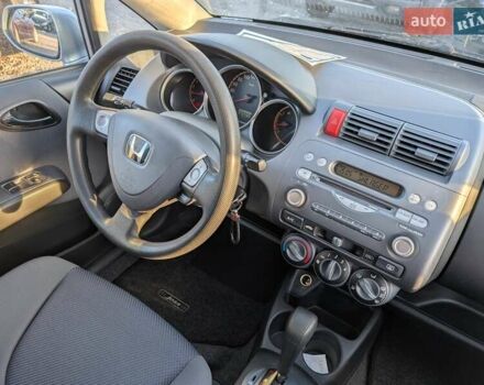 Серый Хонда Джаз, объемом двигателя 1.4 л и пробегом 125 тыс. км за 5850 $, фото 43 на Automoto.ua