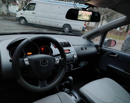 Серый Хонда Джаз, объемом двигателя 1.3 л и пробегом 270 тыс. км за 4300 $, фото 3 на Automoto.ua